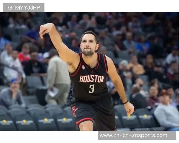 特纳半场表现低迷仅得5分3板1助2帽引发球迷热议