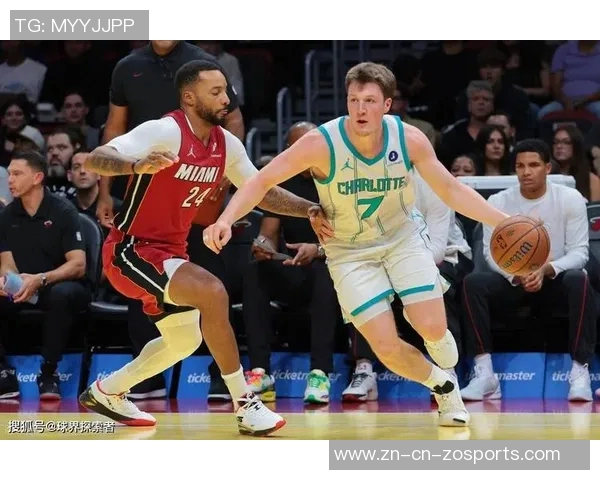 克尼佩尔表现积极尽管手感一般14投4中斩获18分罚球命中率高正负值显著提升 克尼佩尔表现积极尽管手感一般14投4中斩获18分罚球命中率高正负值显著提升